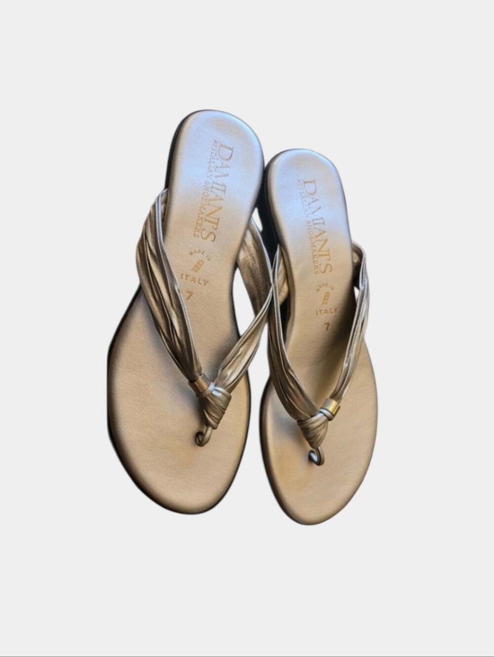 BNWOT Damianis Metallic Gold Leather Twist-Detail Thong Sandals